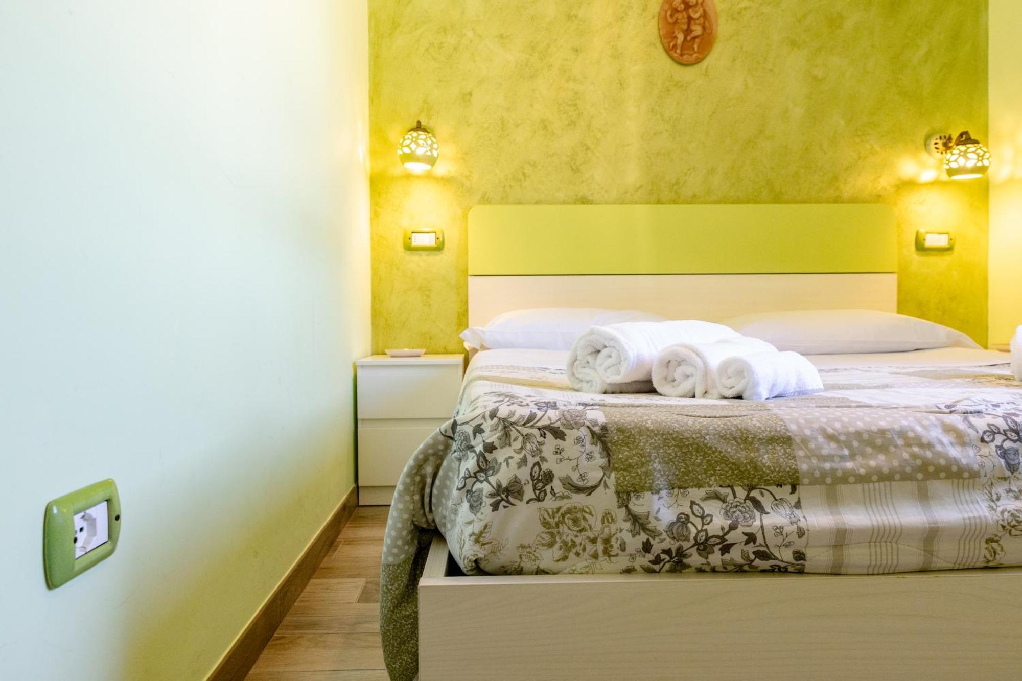 Domus Angeli Hotel Assisi Buitenkant foto