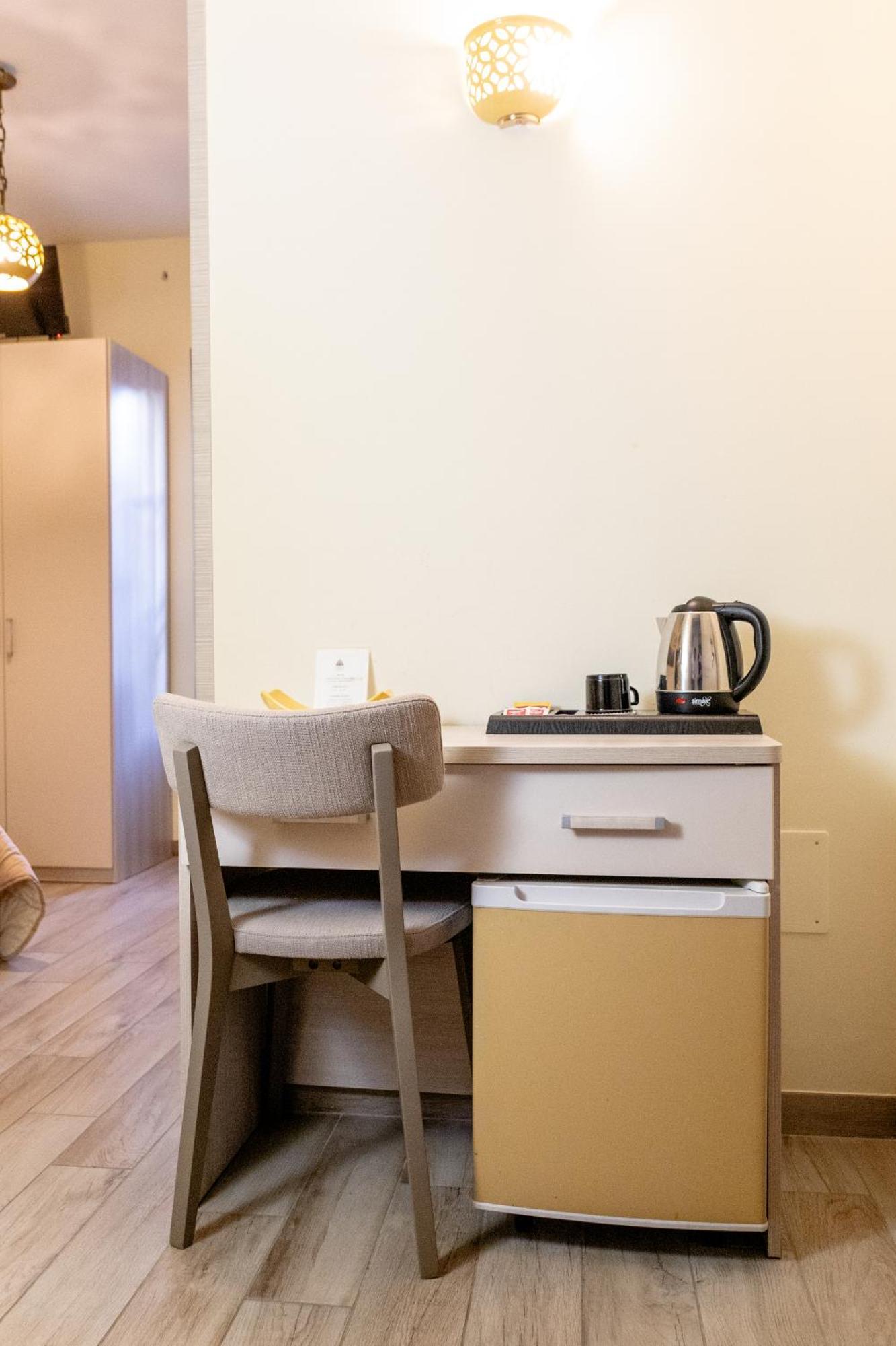Domus Angeli Hotel Assisi Buitenkant foto